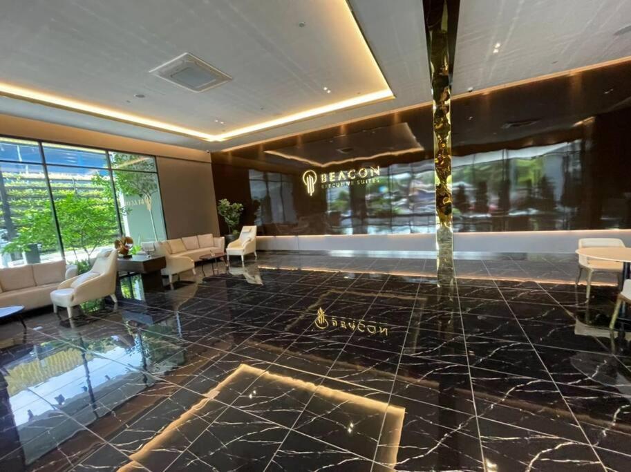 New Modern View 2br For 10pax 无敌美景两房民宿 Beacon Executive Georgetown