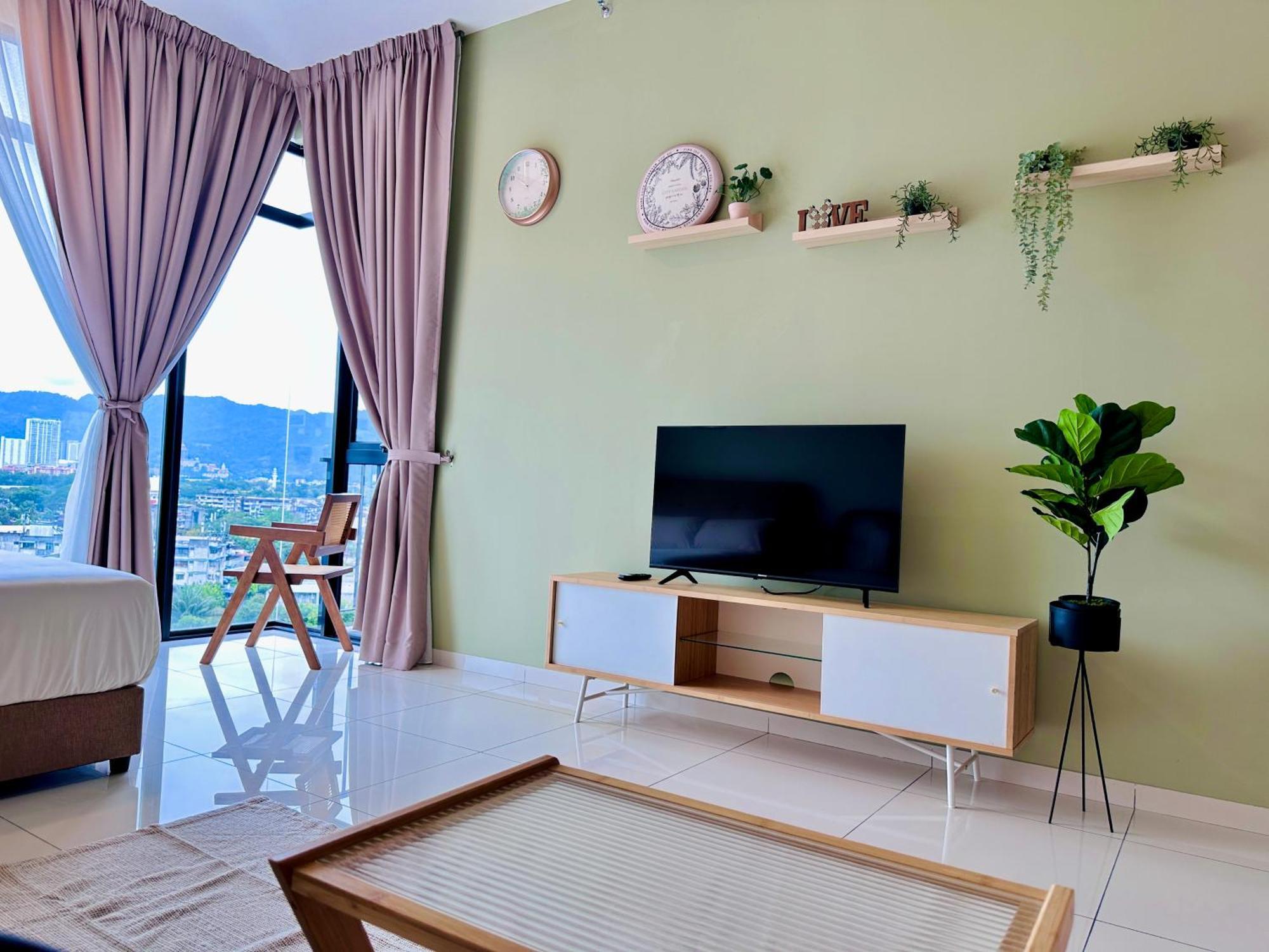 New Modern View 2br For 10pax 无敌美景两房民宿 Beacon Executive Pangsapuri Georgetown